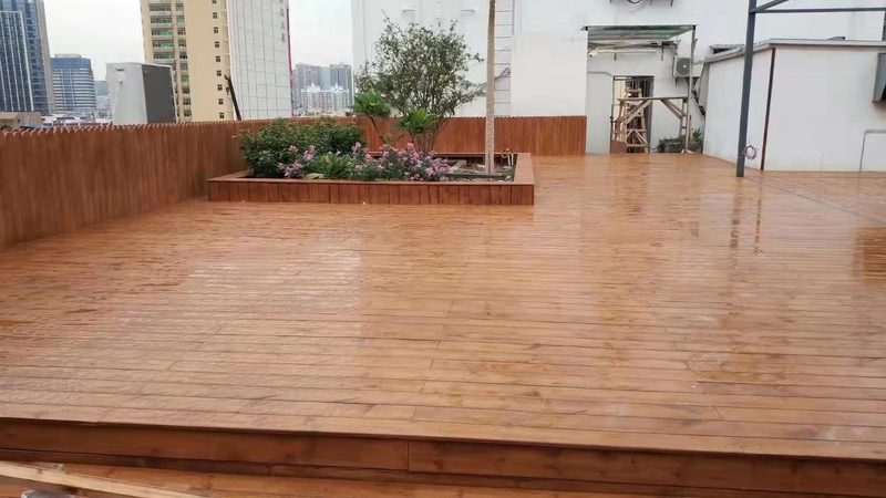 SPC地板与强化地板：本质区别解析